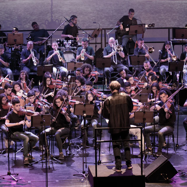 Orquestra_locomitva_02